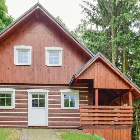 Holiday home Four Bedroom Holiday In Zlata Olesnice Privlaka